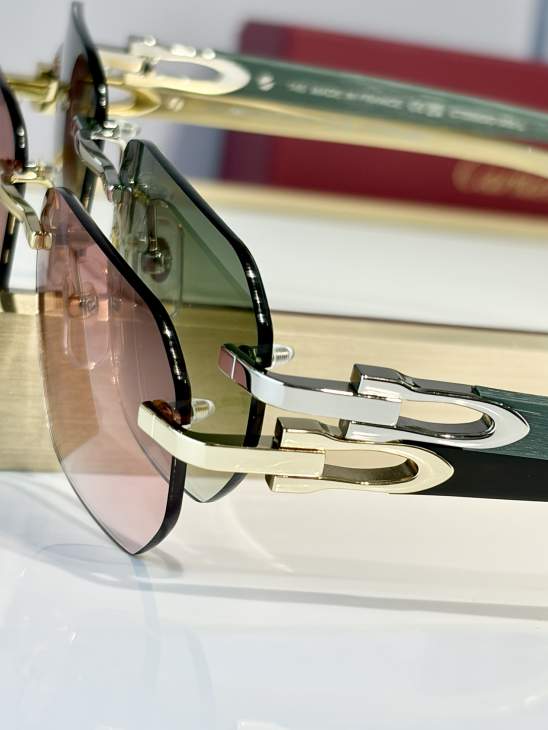 Picture of Cartier Sunglasses _SKUfw79722052fw